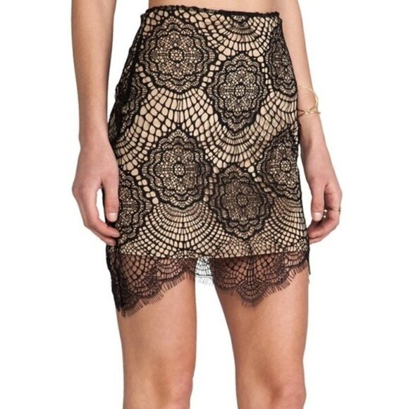 For Love and Lemons Lace Layered Skirt Medium - Picture 1 of 10